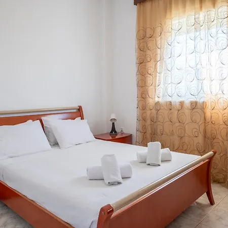 Marina Καλάνδρα