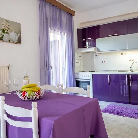 Σπίτι διακοπών Marina Καλάνδρα